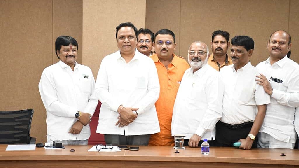 Cultural Affairs Minister Ashish Shelar Orders Committee To Review Tamasha Art Center Renaming Proposal
