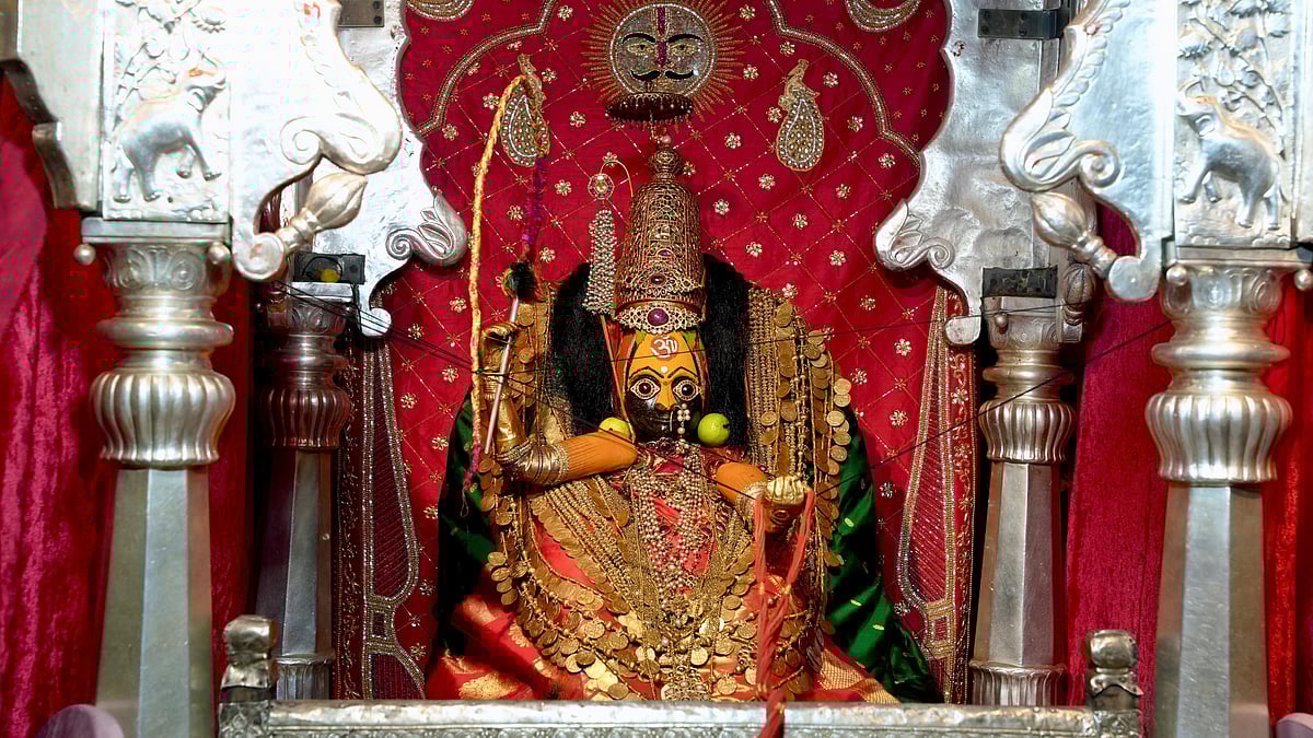 Maharashtra: Thousands Attend Rath Alankar Mahapuja At Tuljabhavani Temple