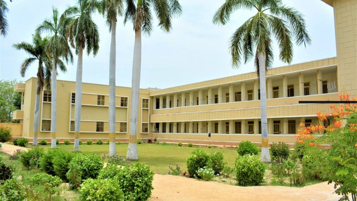 Pakistan: Four Baloch Students Forcibly Disappeared From Sindh Agriculture University Hostel, Families And Rights Groups Demand Answers