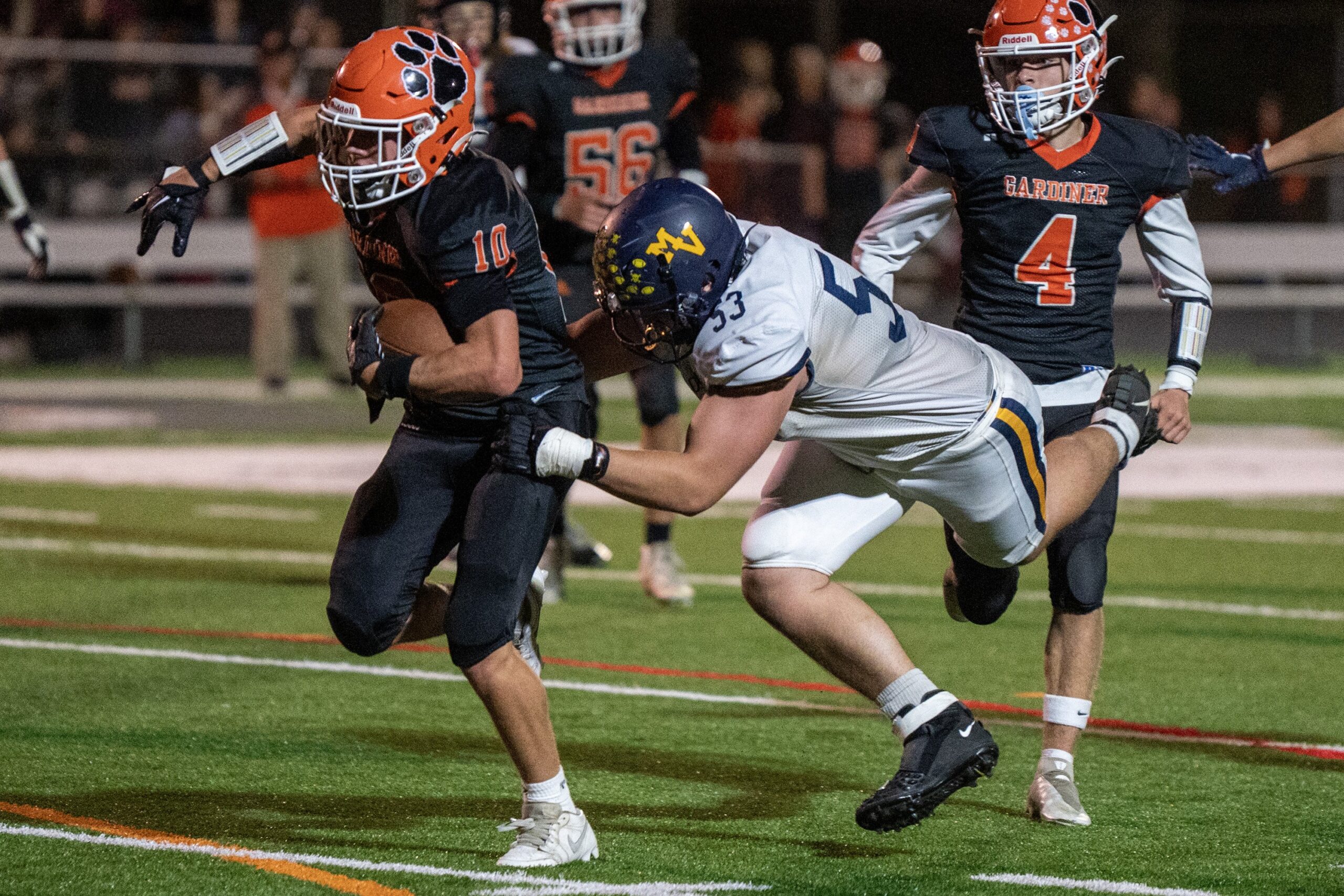 Gardiner football rolls to 5-0 with win over Medomak Valley