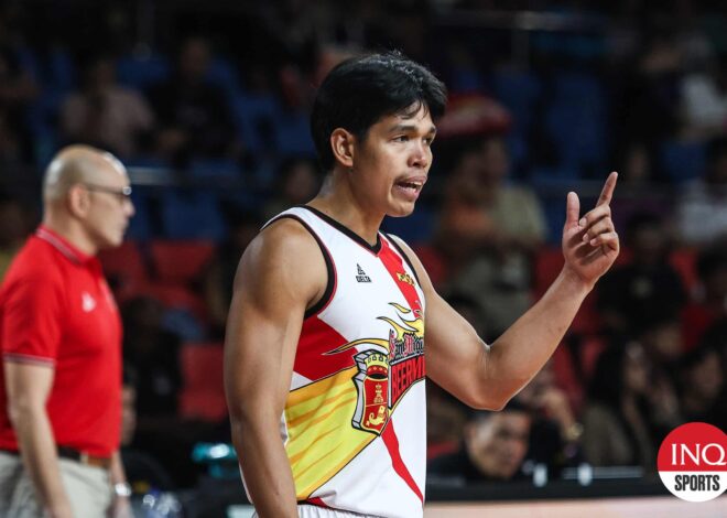 Don Trollano earns Mr. Quality Minutes honor at PBA PC Awards