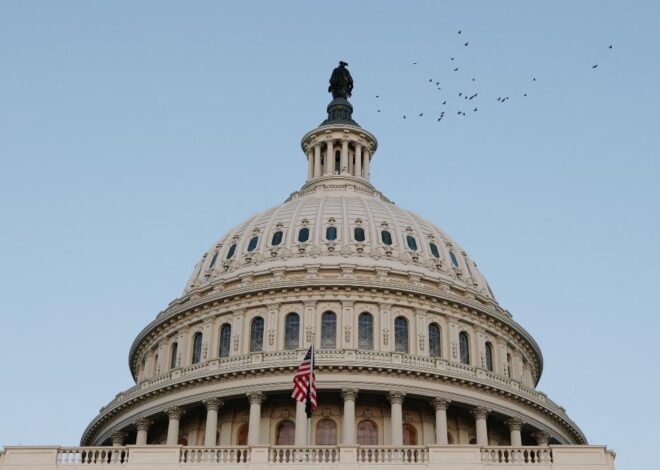 US Govt Shutdown: Republicans, Democrats trade barbs as tourist places close