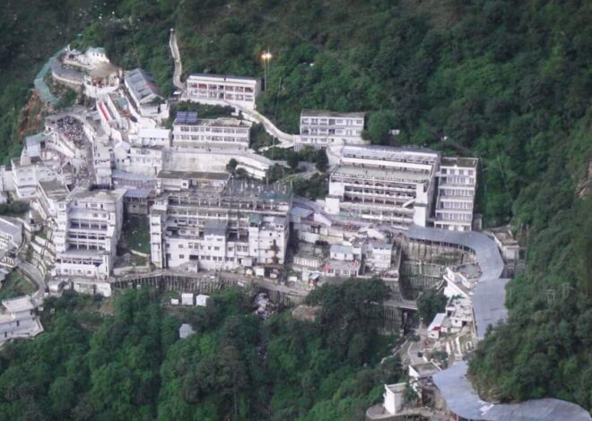 Bad weather forces Vaishno Devi Yatra to remain suspended